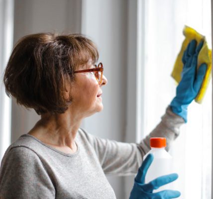 Ile czasu zajmuje gruntowne sprzątanie mieszkania Jakie czynności na Ciebie czekają